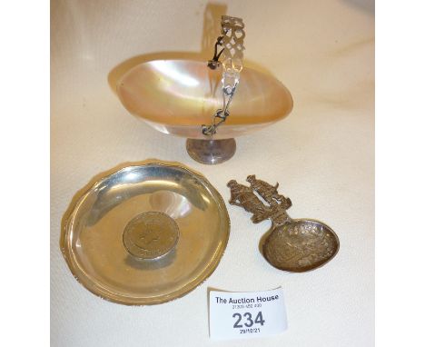 1907 silver and mother-of-pearl salt dish with pierced handle. Hong Kong Sterling silver coin dish, and a silver caddy spoon 