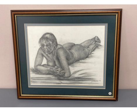 David Belilios : Nude, pencil sketch, signed, 34 cm x 28 cm. CONDITION REPORT: David Belilios was born in 1943. He studied Fi
