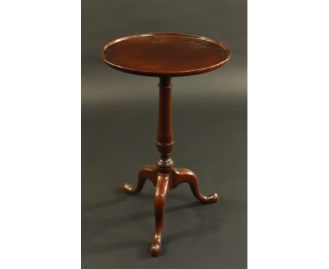 Tripod Tischlein.  Mahagoni. England, 20. Jh. 72 x Ø 45 cm