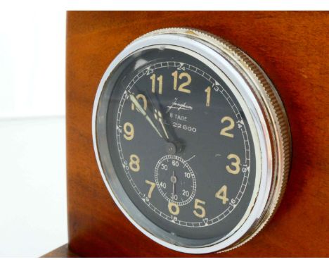 Junghans Flugzeuguhr Deutschland um 1940, Hersteller Junghans, Revision neu im Hause, Handaufzug, 8-Tage-Werk, Flugprüfnummer