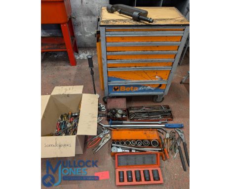 Beta Action Tool chest trolley and various tools - includes various punches, scribes, wire drill bits, socket sets, Palmera l