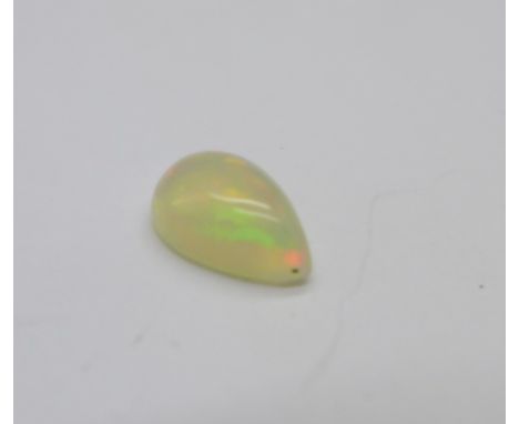 An unmounted opal, 0.90ct 