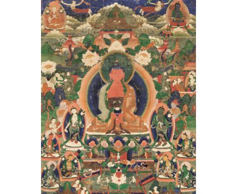 A THANGKA OF BUDDHA AMITABHA IN SUKHAVATI, TIBET, 18TH CENTURY 西藏十八世紀阿彌陀佛極樂世界唐卡Distemper and gold on cloth with a silk brocad