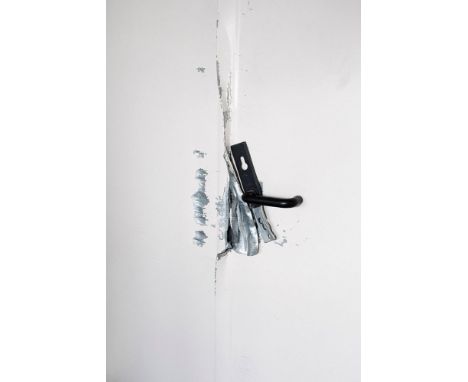   064 - - Stephanie Neumann. o.T. (aus der Serie "HdS"). 2019. Fine Art Print. 9 + 3 AP. 60x40 cm. Kaschiert auf Aludibond.  