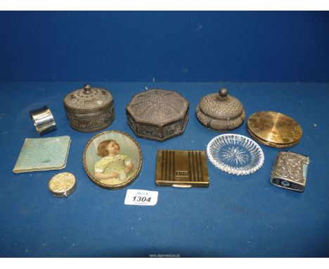 A small quantity of miscellanea to include three ornate lidded metal boxes compacts including Stratton and Vanity Fair and a 
