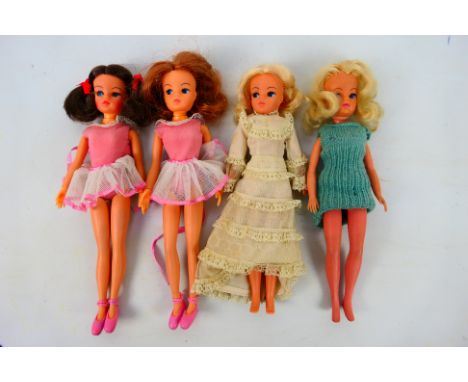 Pedigree - Sindy - Four unboxed Sindy dolls. Lot consists of Sindy Active Ballerina (x2 - brunette with faint "033055X" to he