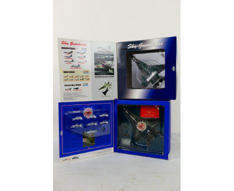 Witty Wings - Sky Guardians - Two boxed 1:72 scale diecast military aircraft models from Witty Wings / Sky Guardians. Lot con