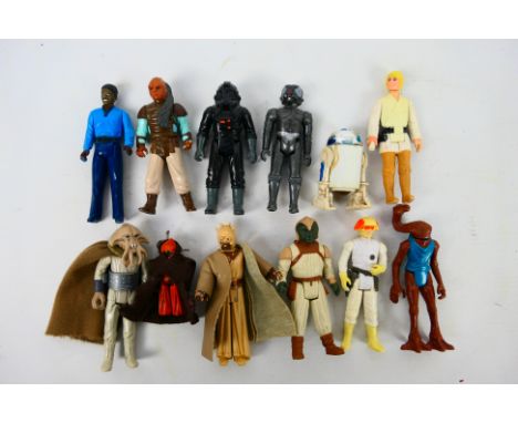 Star Wars - LFL - CPG - GMFGI - 12 loose vintage Star Wars action figures. Lot includes R2D2 ((Hong Kong, GMFGI, 1977); Luke 