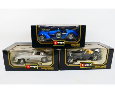 Bburago - Three boxed 1:18 scale diecast model cars from Bburago. Lot consists Bburago 3015 Mercedes Benz 300SL; 3005 Type 59