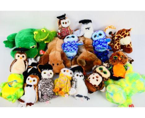 Ty Beanies - A collection of over 20 Ty Beanies in a variety of sizes. Lot includes Ty Classic Bayou; Ty Beanie Buddy Bones; 