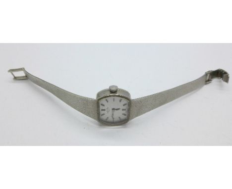 A lady's 9ct white gold Rotary wristwatch, total weight with movement 29g
