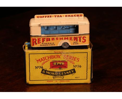 Matchbox 1-75 series issue 74a mobile canteen, pinkish cream body with light blue base, 'REFRESHMENTS, MINERALS, SANDWICHES, 