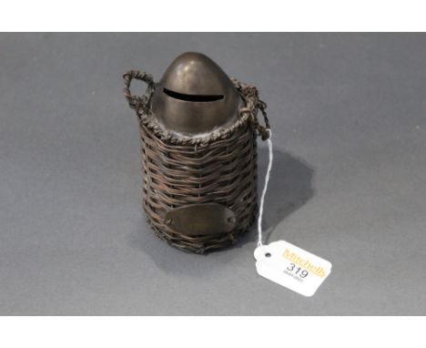 Vintage money box marked "Souvenir of The Great War"