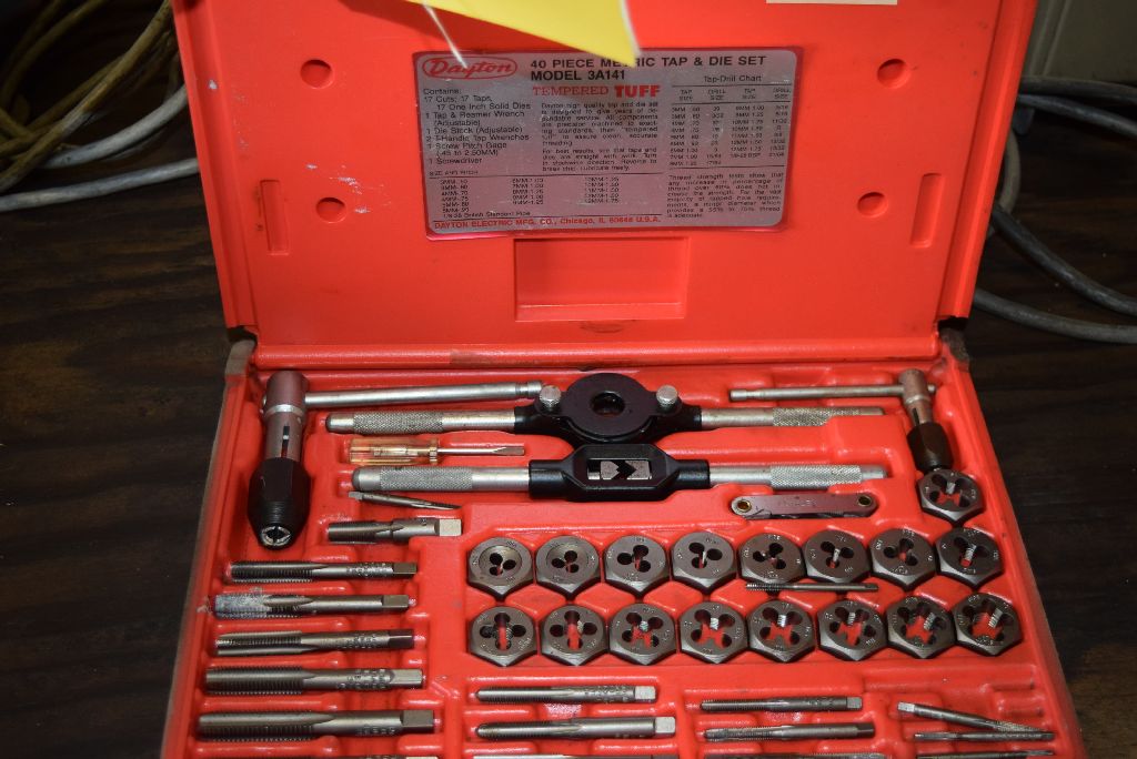 DAYTON MODEL 3A141, 40PIECE METRIC TAP AND DIE SET