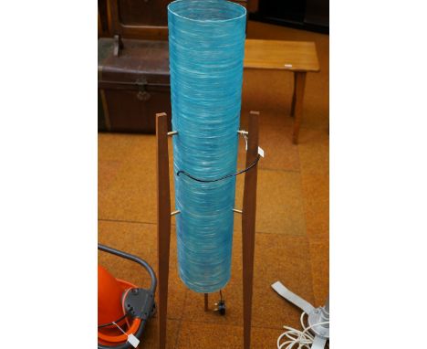 Retro style rocket lamp 