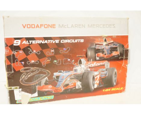 Scalextric vodafone Mclaren mercedes