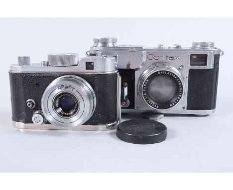 Contax and Robot Cameras, a Contax II rangefinder camera, serial no B31533, body F, corrosion spot to front chrome, shutter w