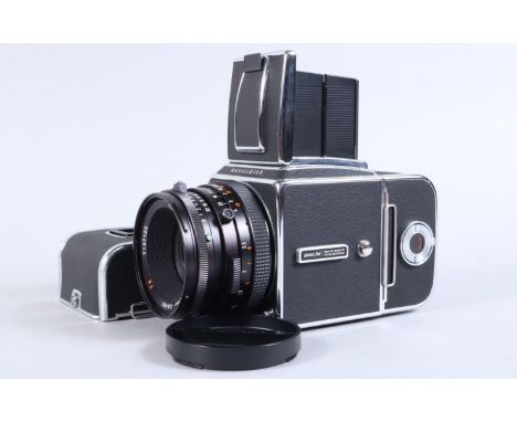 A Hasselblad 500C/M 6 x 6cm SLR Camera Outfit, body serial no ES 1435514, VG, shutter working, a Carl Zeiss Planar T* 80mm f/