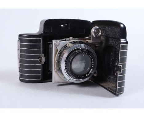 A Kodak Bantam Special Rangefinder Camera, shutter sluggish on the one second, viewfinder clear, rangefinder working, body G,