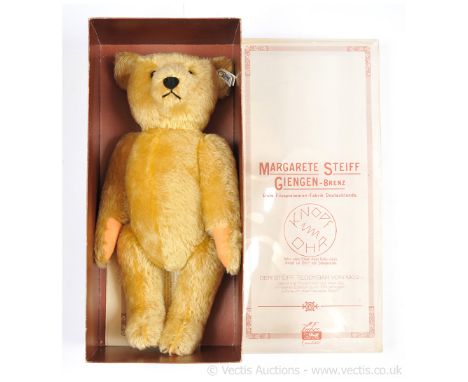 Steiff 100th Anniversary Papa Bear 1903 replica, golden mohair, 1980, white tag 0153/43, Nr. 2523, certificate hand signed by