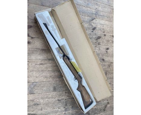BSA Meteor .22 calibre air rifle, boxed.