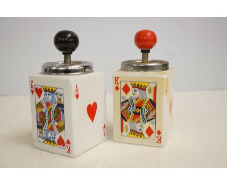 2x Retro ashtrays in the form of playing cards 