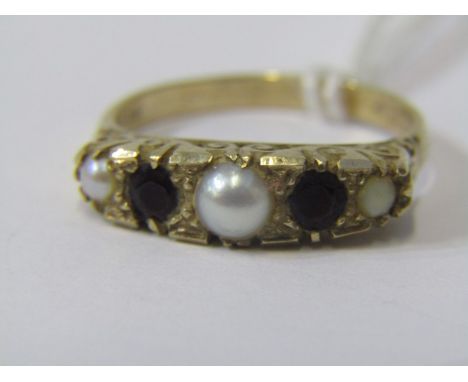 9ct YELLOW GOLD PEARL &amp; GARNET 5 STONE RING, size S