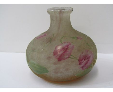 DAUM NANCY GLASS, a carved cameo glass bottle flask, decorated with sweet peas, 7cm height