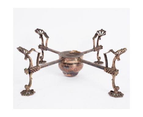 A Georgian silver dish cross, probably R. Morrison, London 1770, approximately 587gm/Provenance: Spetchley Park CONDITION REP