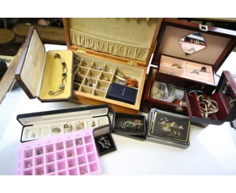 Large box of vintage and other costume jewellery etc to include Silver