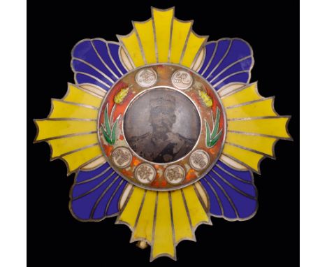 *China Republic, President Tsao Kun commemorative breast star, circa 1924, in silver-gilt and enamels, with tintype portrait 