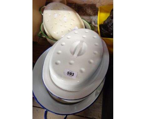 Two vintage enamel roasting tins, basin and mug - sold with a pewter tray and four tankards