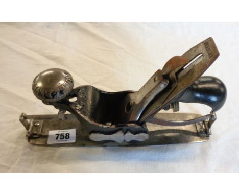 A vintage Stanley No. 113 circular plane