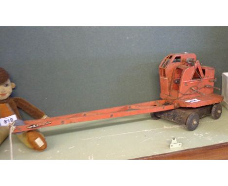 A vintage Tri-Ang Jones KL-44 crane - no cable or hook