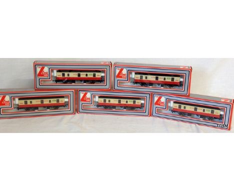 5 x Lima Trains passenger Coaches 305355