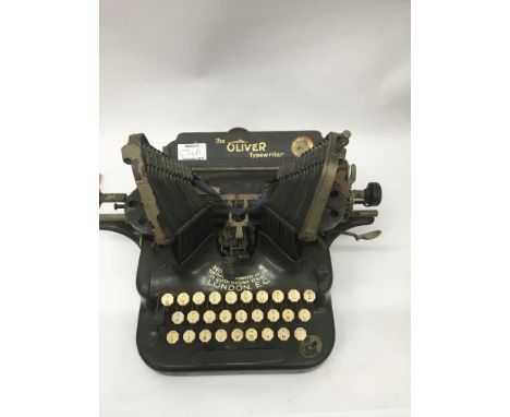 A English typewriter the Oliver No 5