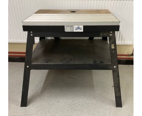 A Woodcut Trading Company MS-R Router Table. Height: 82cm, Width: 100cm, Depth: 56cm.  