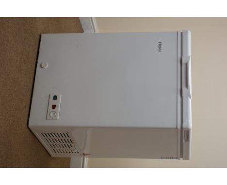 Haier BD-103RAA chest freezer, W58cm, H84cm, D57cm (This item is PAT tested - 5 day warranty from date of sale) Condition Rep