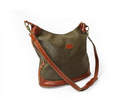 A Mulberry Green Scotch Grain Large Shoulder Bag/Overnight Bag, with brown leather trims and yellow stitching, brass fittings