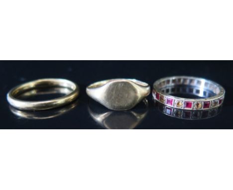 9 ct Gold Wedding Band and Signet Ring 4.8 g and 9 ct gold eternity ring 2.5 g