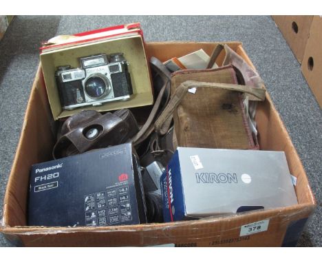 Box of vintage cameras to include; Lumix digital camera, Minolta XG2, AF-DL and SRT100X, Contax, leather cased Agfa Record II