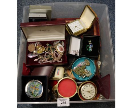 A collection of costume jewellery including an Art Deco white metal compact, a pair of pince-nez spectacles, two Sixtomat lig