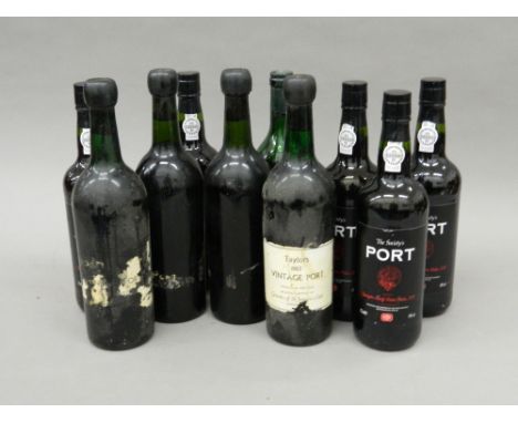 A quantity of vintage port (10)