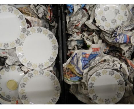 A vintage Thomas of Germany Onion pattern dinner service.