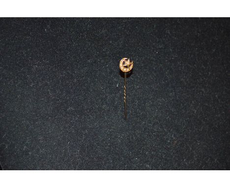 A 15ct Gold and Pearl Stick Pin in Original Case 