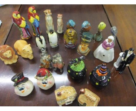 Westland ceramic models of birds and other characters, fashioned as salt and pepper pots 