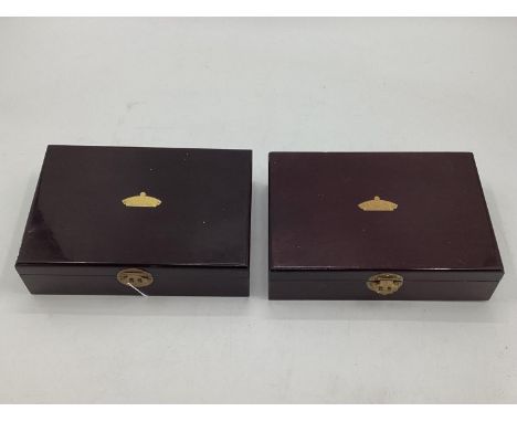 Two Bachmann Limited edition model trains, "Dominion of Canada" and "Royal Scot", in presentation boxes each with certificate
