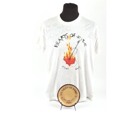 Bob Dylan - American singer-songwriter, a signed film crew T-shirt from the movie Hearts of Fire. a 1987 American musical dra