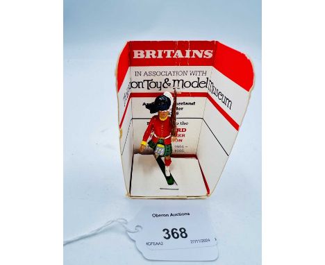 Britains - London Toy Museum Exhibition Issue, comprising: Carded Figure 5357 - Argyll &amp; Sutherland Highlanders - Private