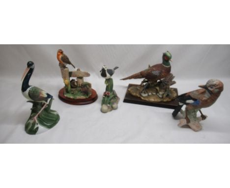 Akita ring-necked pheasant figurine, Border Fine Arts BO345 robin and chicks, wagtail, Goebel figure of bird and Vista Allegr